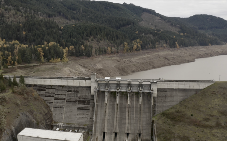 Lookout Point Dam on the Middle Fork Willamette river during last fall ...